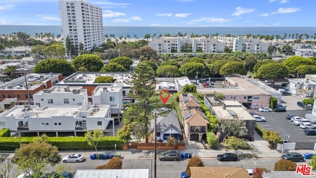 Building Photo - 2650 2nd St