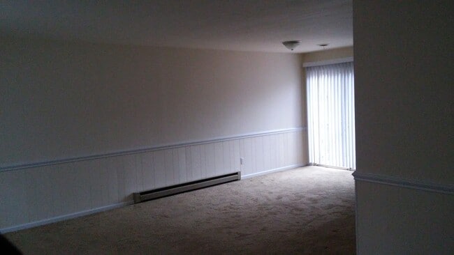 Building Photo - Chester Area