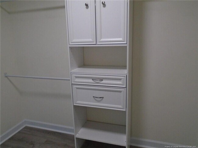 Building Photo - 36 Wildwood Way