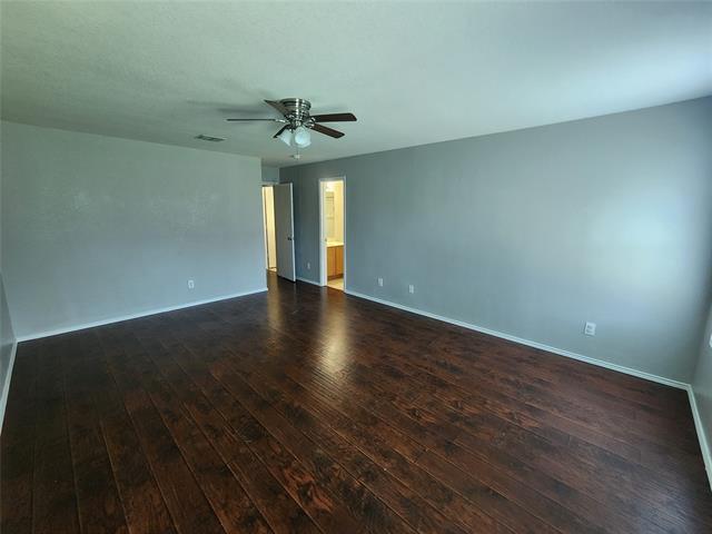 Building Photo - 5525 Parkview Hills Ln