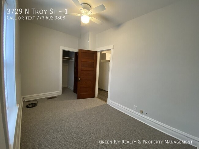 Building Photo - 3729 N Troy St