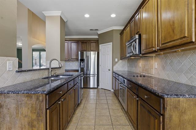 Building Photo - 4517 Creekside Dr