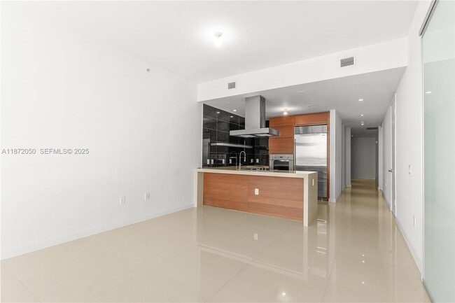 Building Photo - 1100 Biscayne Blvd