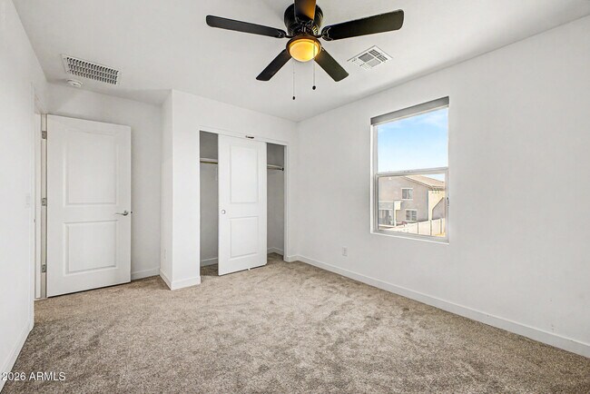 Building Photo - 17057 W Molly Ln