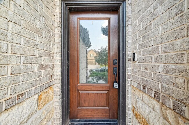 Building Photo - 10535 Cecilia Star Ln