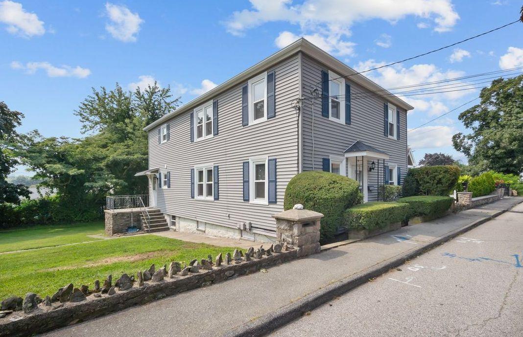 Building Photo - 5 Goulart Ave