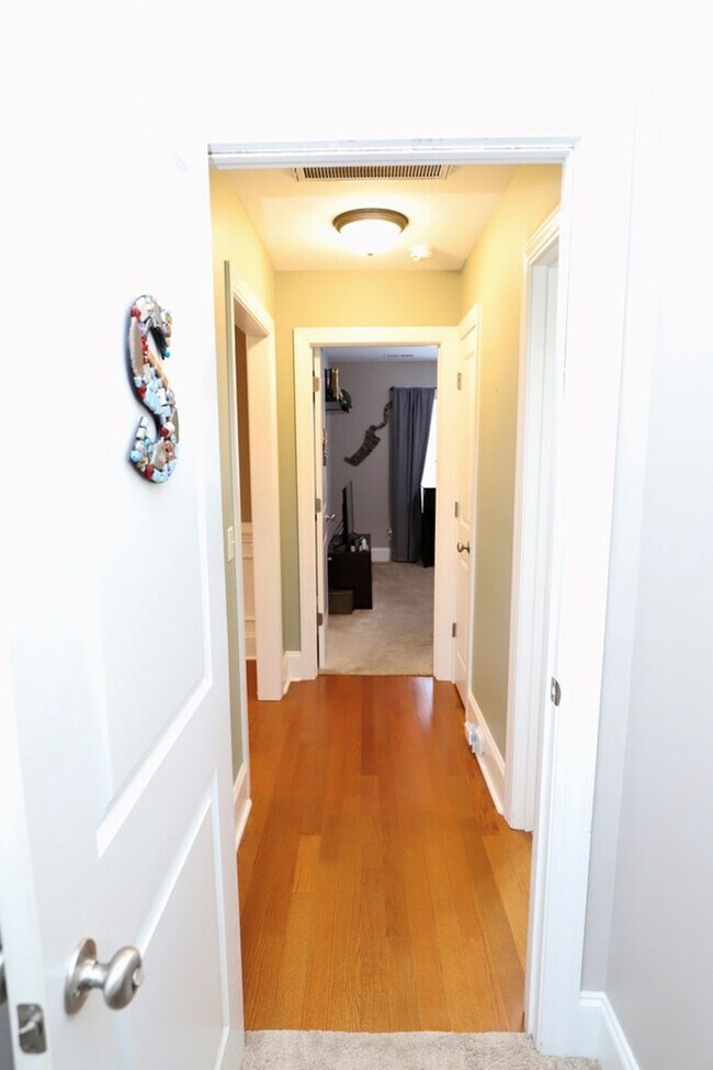 Building Photo - 1280 Winyah St