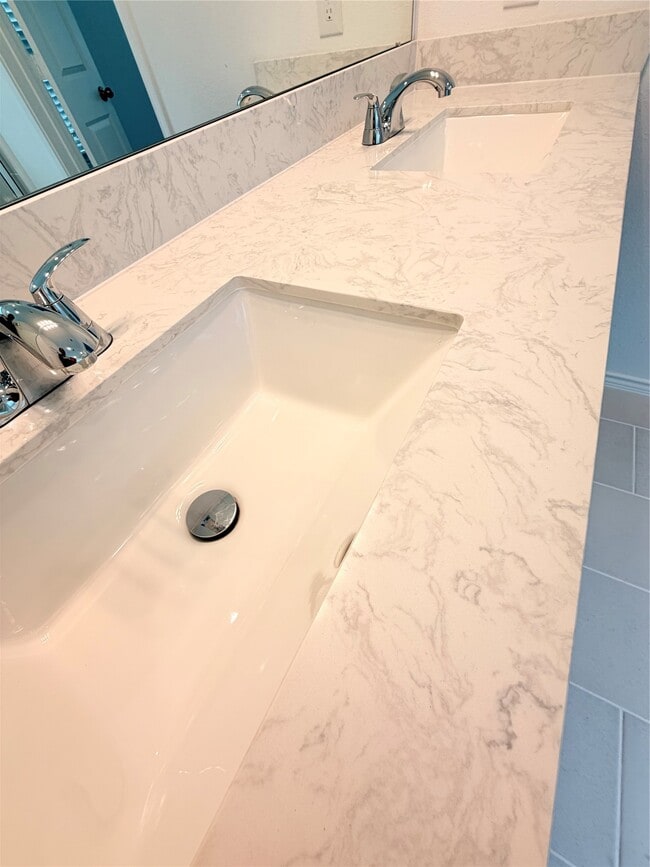 Building Photo - 22403 Sawmill Pass Ln