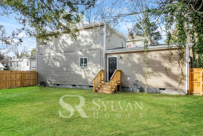 Building Photo - Turn the key. Enter. Smile. Repeat every day!