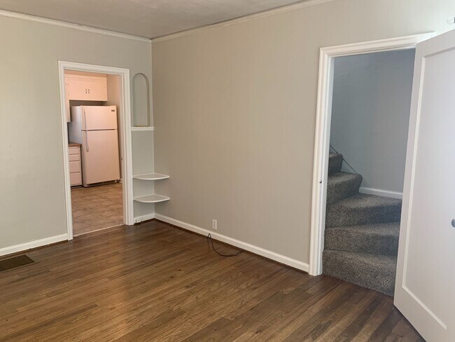 Building Photo - Dorway Place
