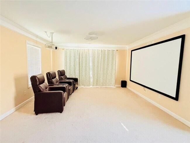 Building Photo - 4415 Highfield Dr