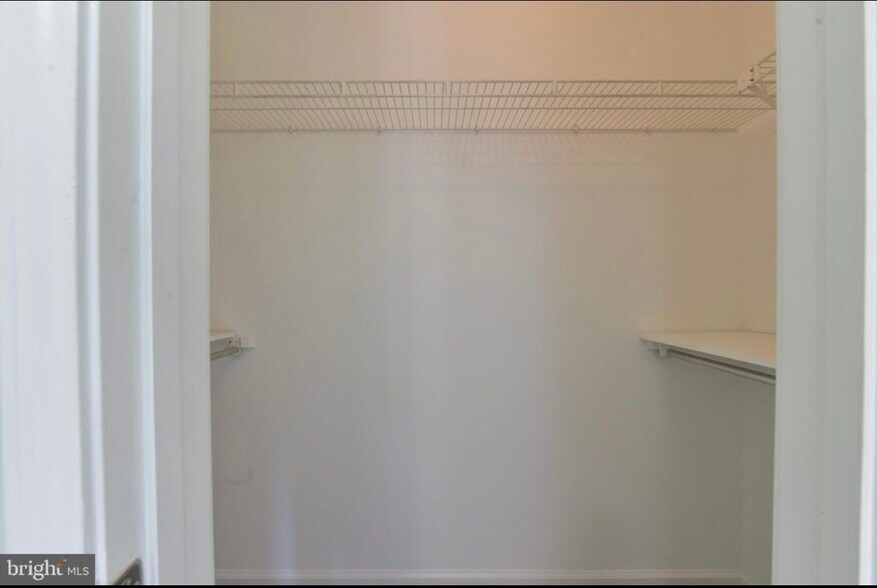 Building Photo - 12158 Penderview Ln