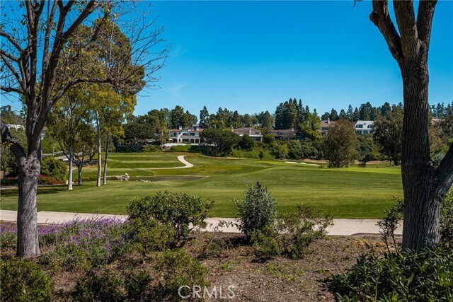 Building Photo - 5 Rue Fontainebleau