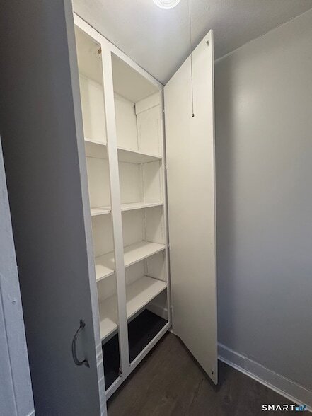 Building Photo - 56 Dorman St