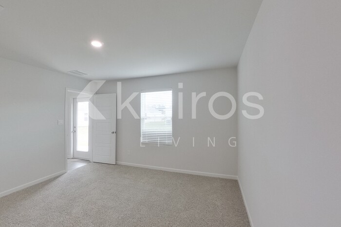 Building Photo - 14250 Ruffian Ave