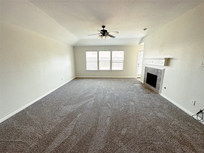 Building Photo - 10210 Canyon Rose Ln