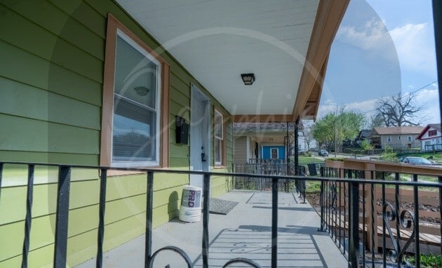 Building Photo - 2817 Monroe Ave