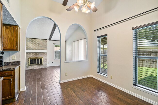 Building Photo - Nice 3 Bedroom Home Located in Plano, Texas!