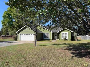 Building Photo - 125 Lenox Dr