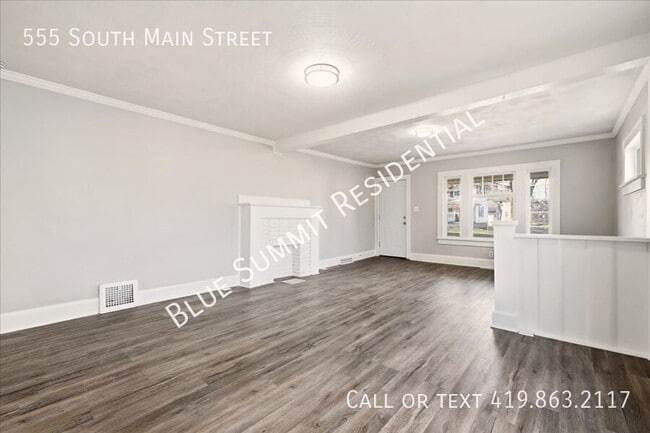 Building Photo - 555 S Main St