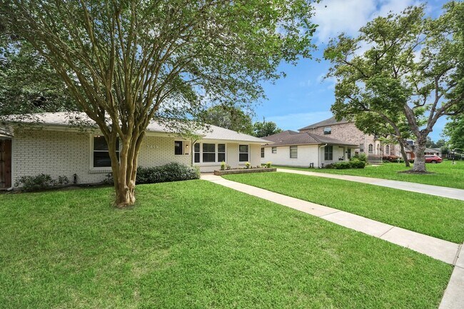 Building Photo - 3419 Norris Dr