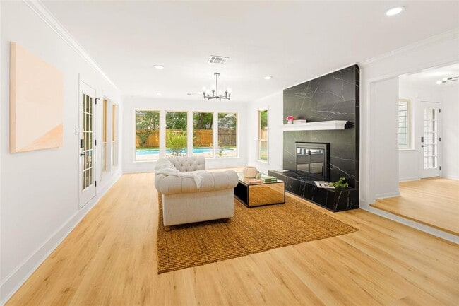 Building Photo - 5502 Graystone Ln