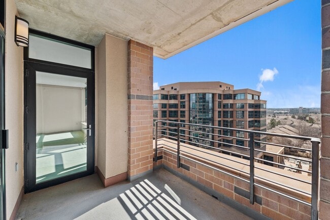Building Photo - Come live in Penterra Plaza!