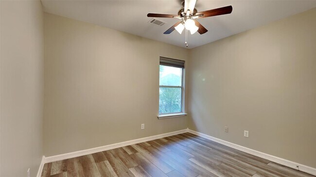 Building Photo - 6406 Encenada Green Trail