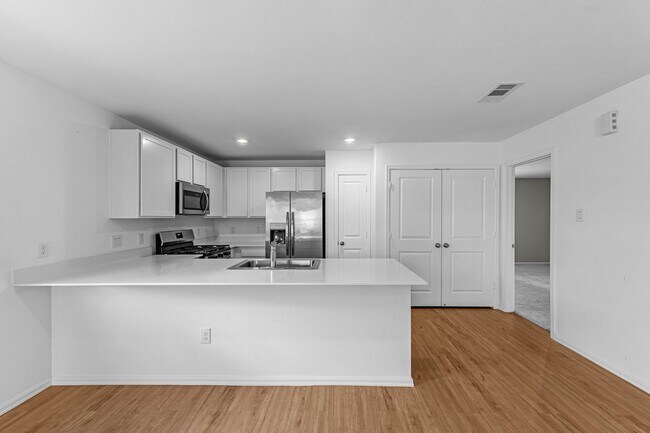 Building Photo - 13769 Kit Run