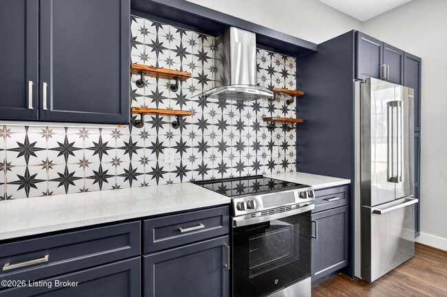 Building Photo - 914 Ash St