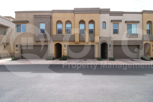 Building Photo - 7437 E Via De Luna Dr