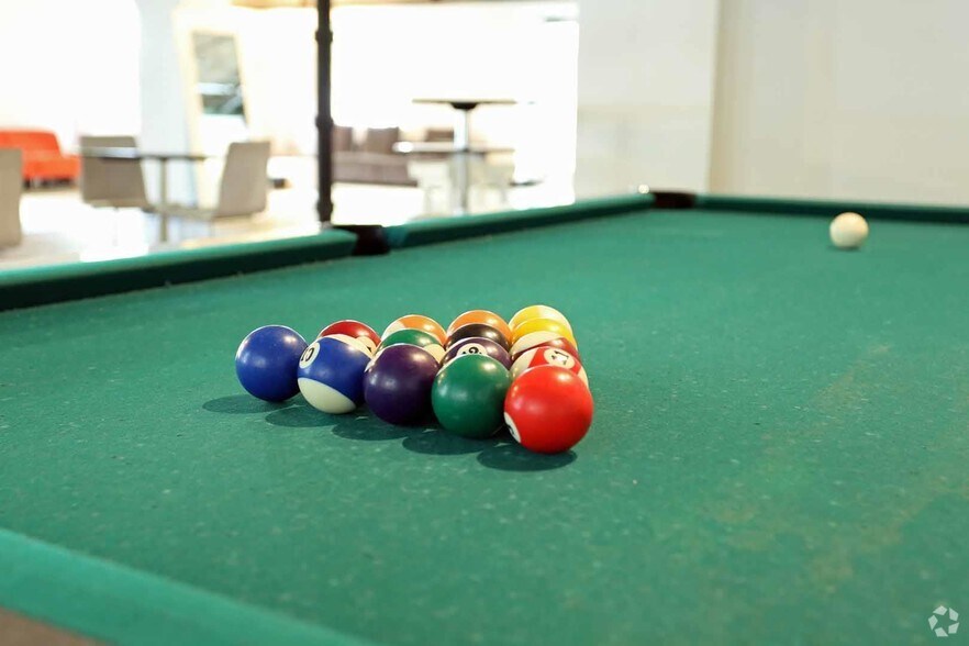 Lounge - The Mill at First Hill