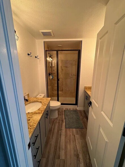 Building Photo - 4324 Timber Hollow Loop