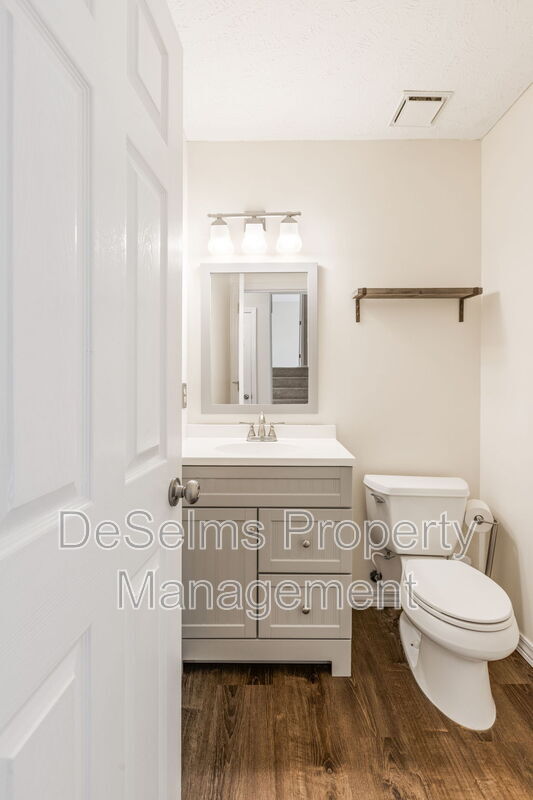 Building Photo - 236 Burgandy Hill Rd