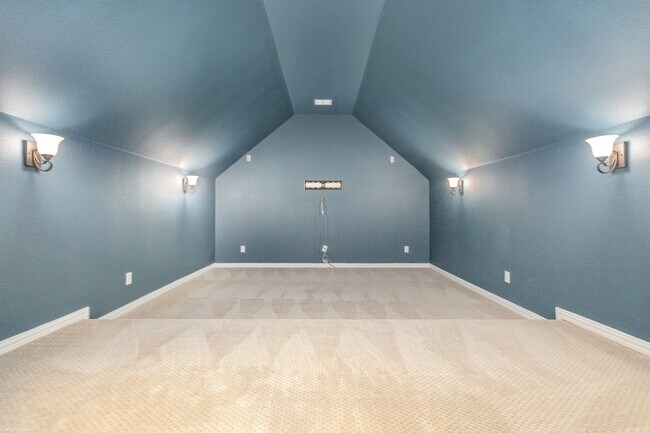 Building Photo - 14106 Summerwoods Ln