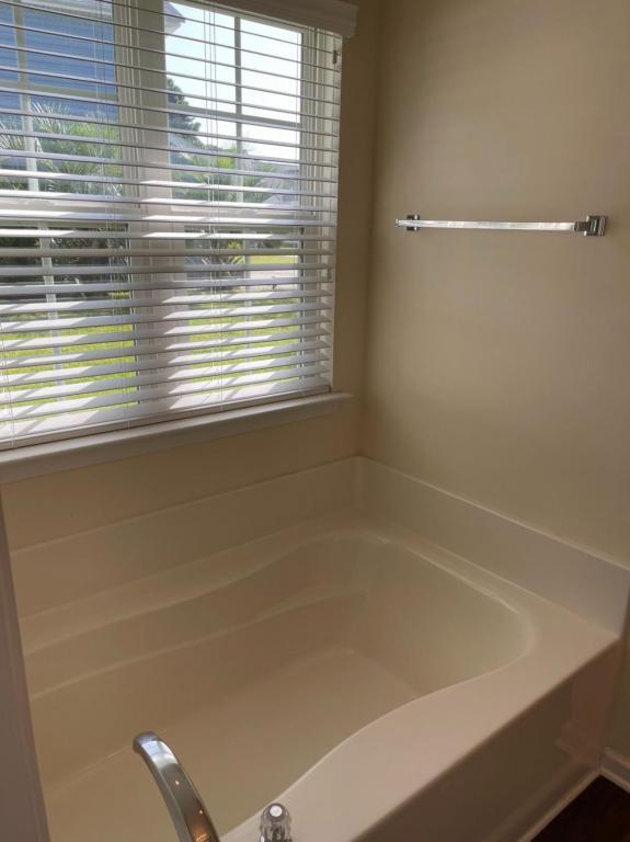 Building Photo - 4601 Cypress Bay Ct