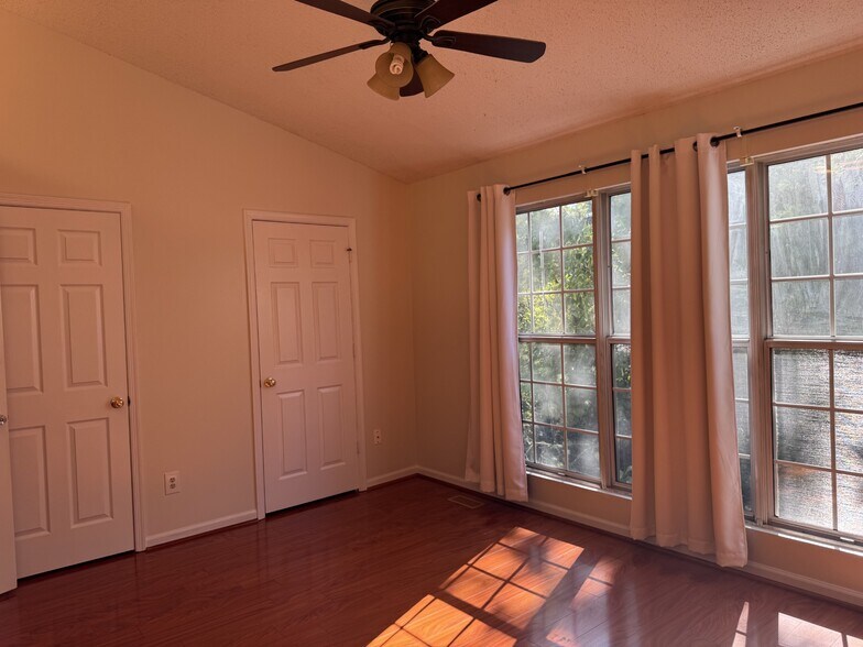 Building Photo - 13527 Highland Mews Pl