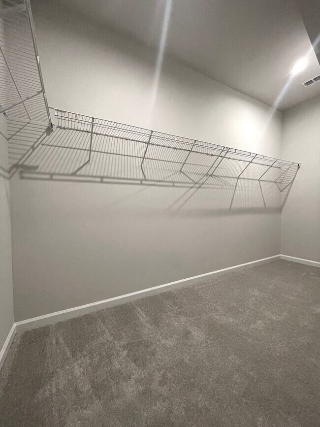 Building Photo - Move In June 16th! Brand New Construction ...