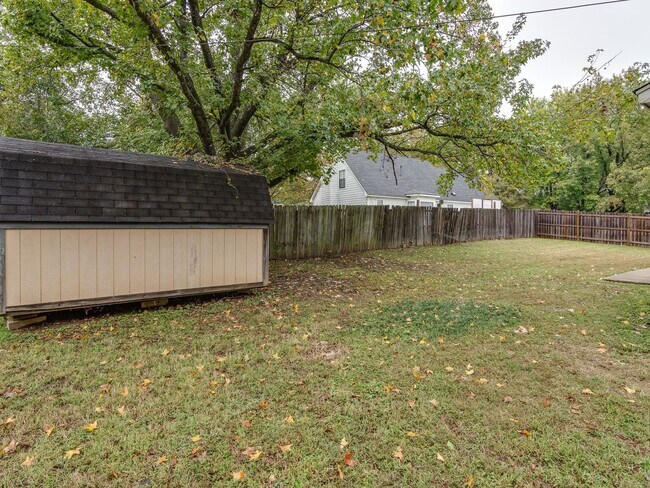 Building Photo - Spacious 3BR/2BA Bartlett rental home in GREAT location!