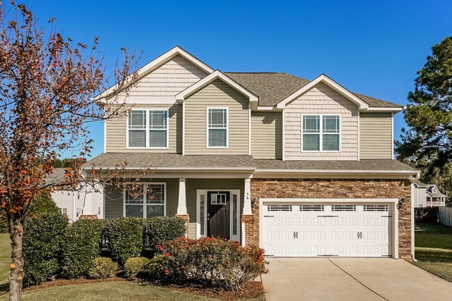 Building Photo - 56 Oakton Dr