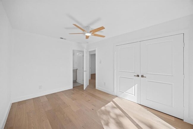 Building Photo - 1905 Cedar Ridge Dr