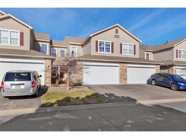 Building Photo - 5125 Holly Ln N