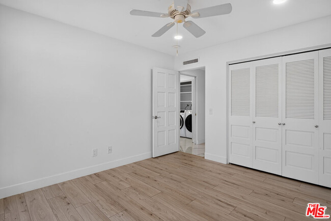 Building Photo - 75562 Camino De Plata N