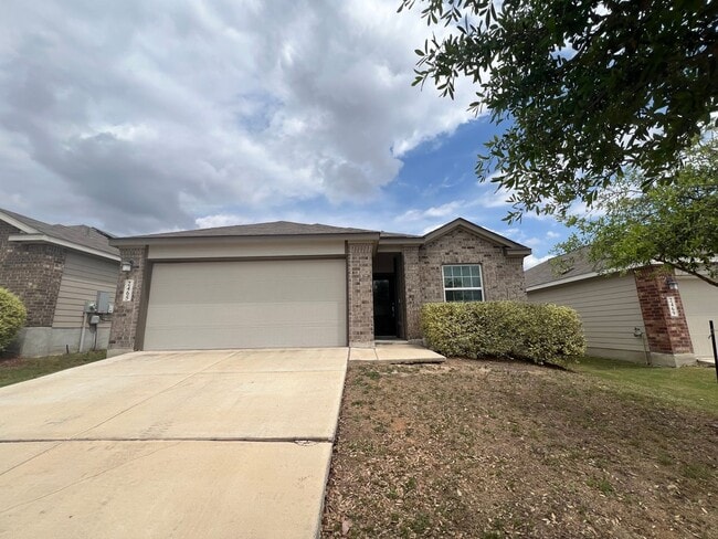 Building Photo - 3/2 in VOSS FARMS