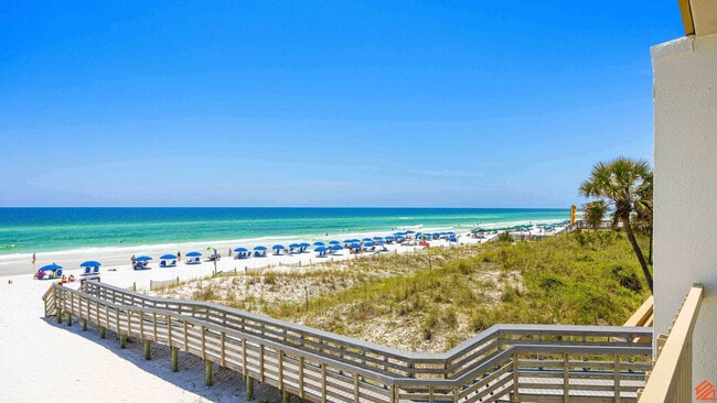 Building Photo - 556 Coral Ct