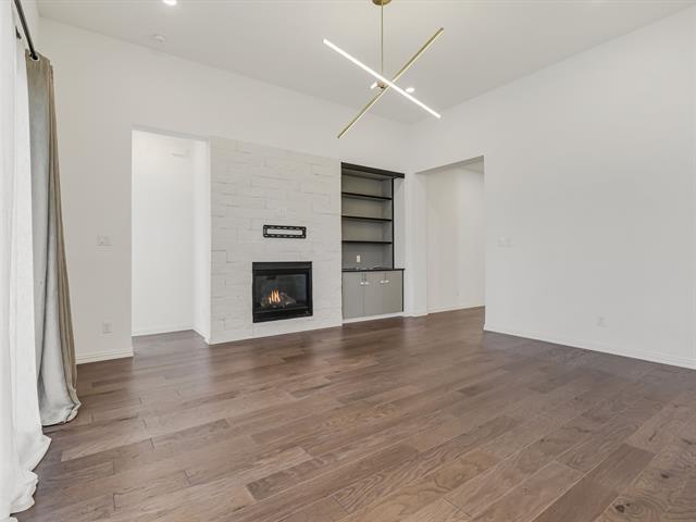 Building Photo - 8308 Pine Valley Dr