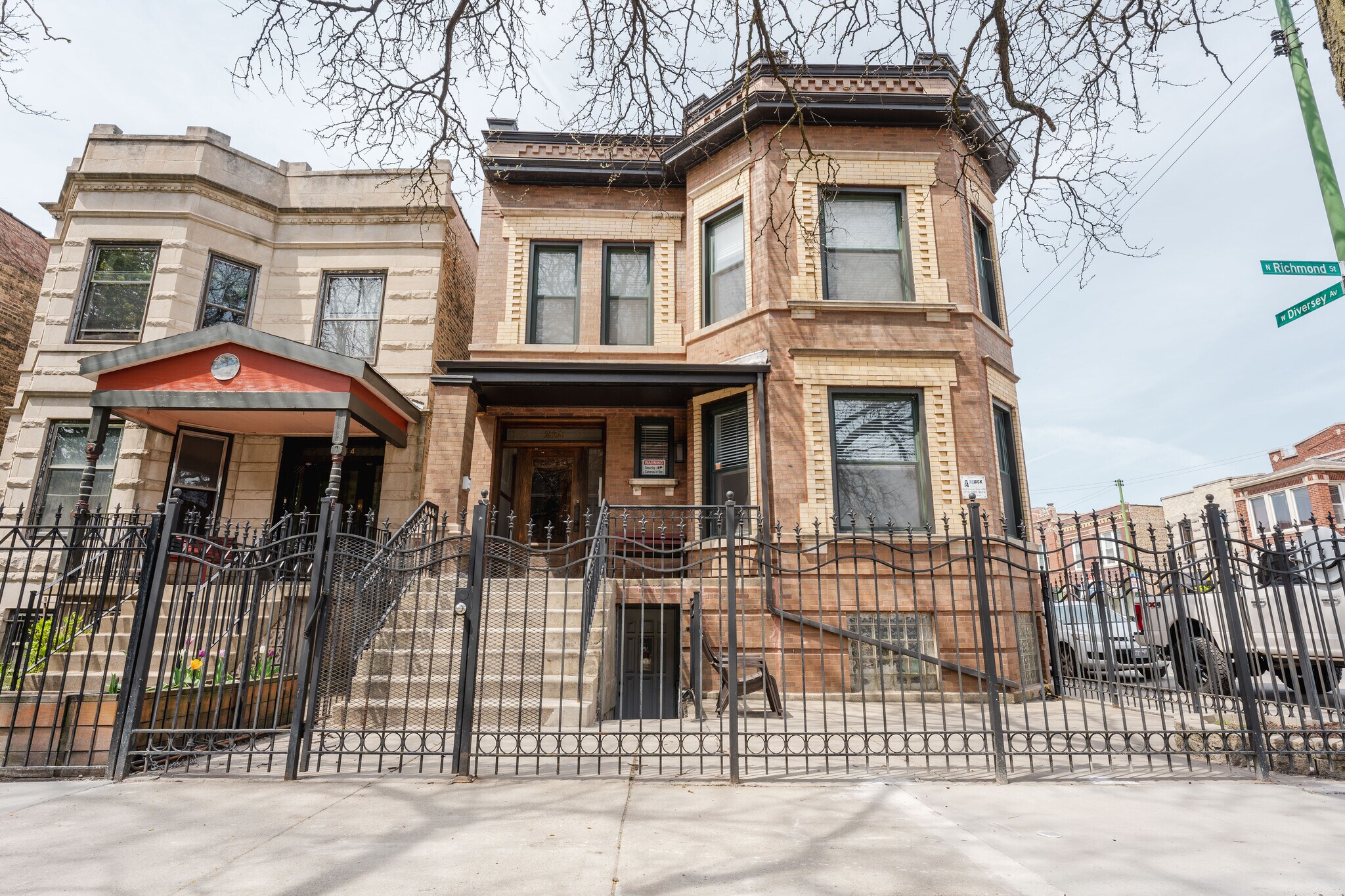 Building Photo - 2754 N Richmond St