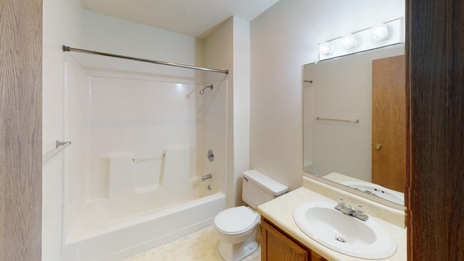 Building Photo - 1505 Little Bluestem Ct