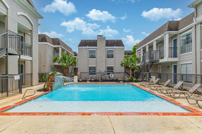 Building Photo - Montebello Gardens