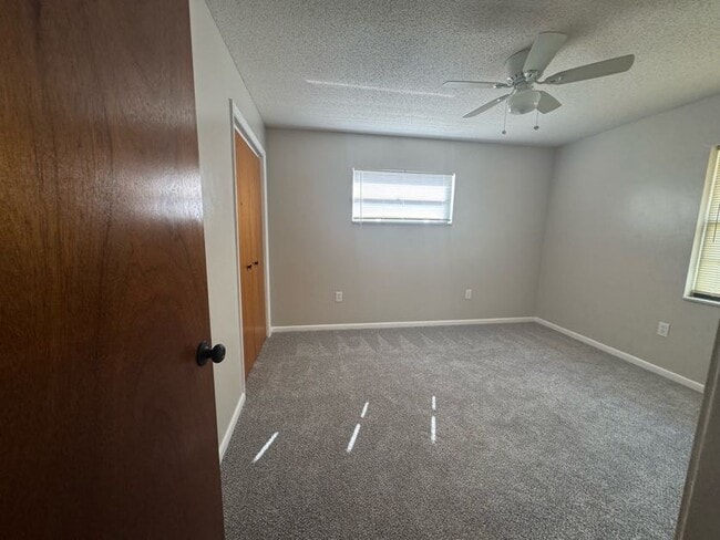 Building Photo - 1366 N Merlin Terrace